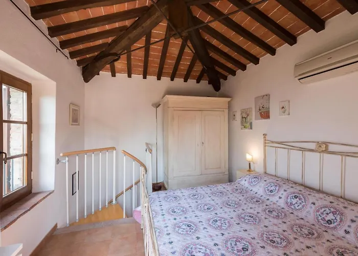 La Casina Del Melograno * Чивителла-Мариттима